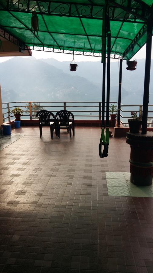 Hotel Bhadrakali Pokhara Inn Exterior photo
